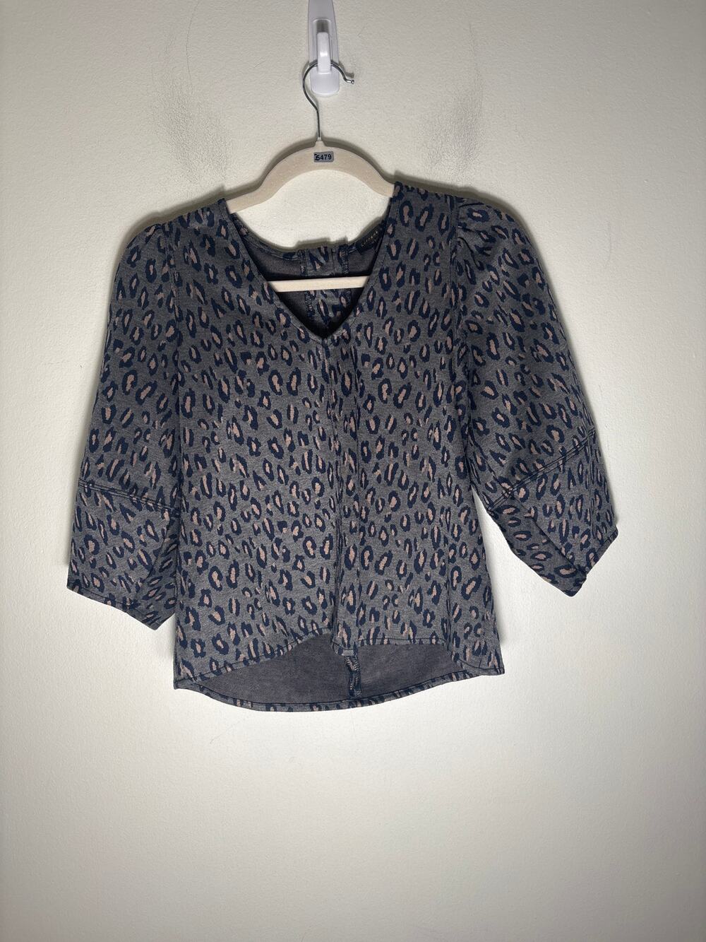 Current Air Gray Animal Print Half Puff Sleeve V-Neck Top Sz XXS